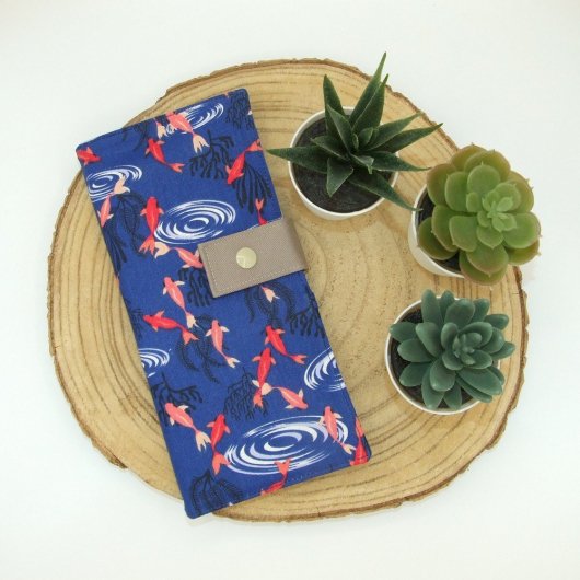 Pochette passeports, billets d'avion, train -carpes koï-