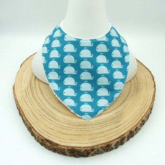 Bavoir bandana baleines