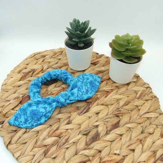 Chouchou noeud -fleurs bleu ciel-