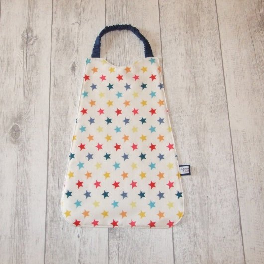 Serviette élastique imprimé étoiles colorées - bleu -