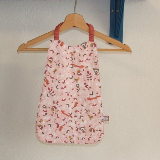 Serviette élastique imprimé renards, koalas et parapluies