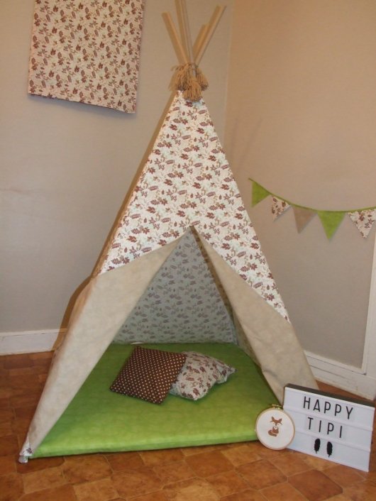 Tipi tissu animaux de la forêt/taupe et tapis tissu vert