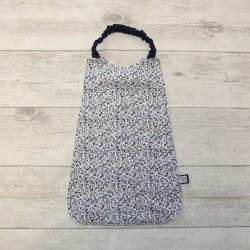 Serviette élastique imprimé petites fleurs bleues