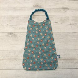 Serviette élastique imprimé renards, lapins et ours
